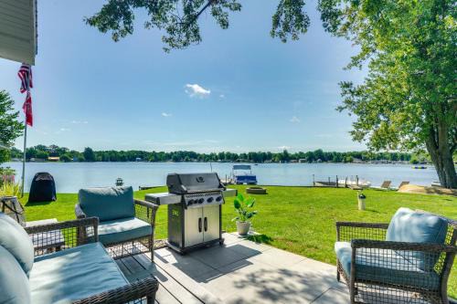 Northwest Casa | Montpelier Lake House with Deck, Dock and Fireplace!