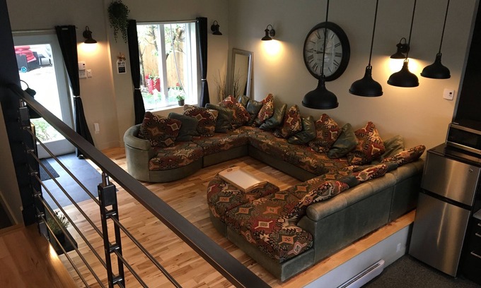 La Petite-Patrie Apartamento | Montreal, Petite-Patrie: Bel et grand appartement avec stationnement
