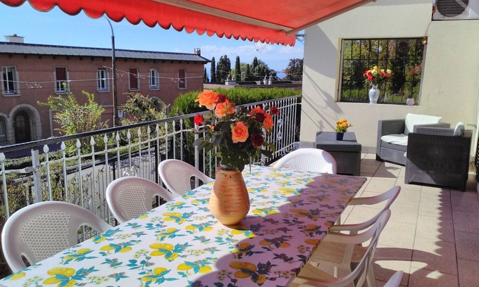 Montreux Apartamento | Montreux lake apartment for Groups, Families and Events