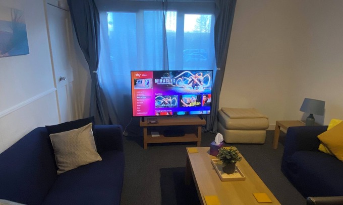 Montrose Apartamento | Montrose - ground floor 3-bedroom flat