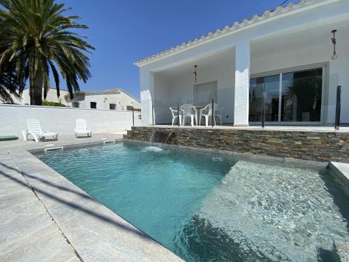 El Mas Bosca Casa | Montsia 23 - Casa con piscina privada en Roses