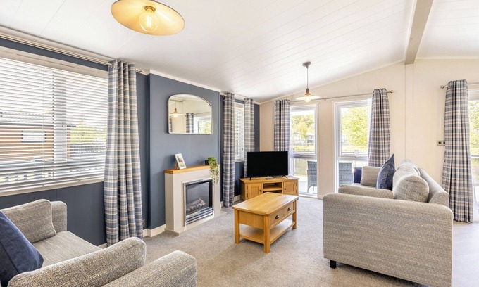 Woodhall Spa Chalet De Esquí | Monument Lakeside Lodge Pet Friendly