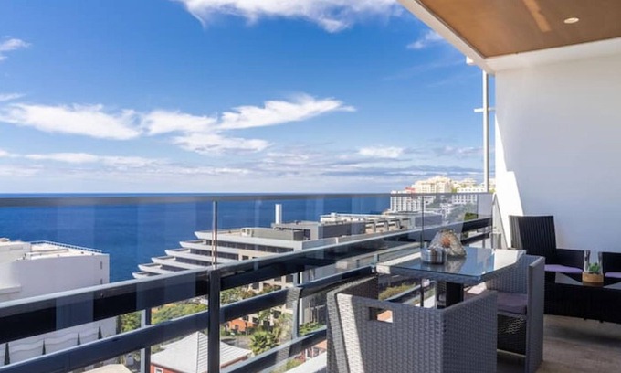 Sao Martinho Apartamento | Monumental Apartment 608 Balcony Sea View