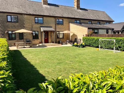 Castle Bytham Casa | Moo Cow Cottage Self Catering