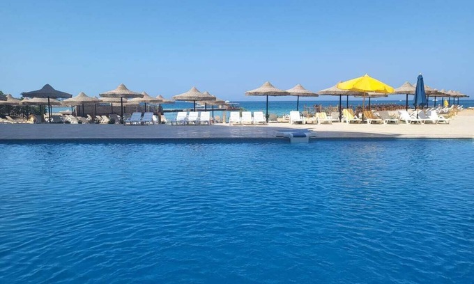 Corniche Road-Dahar Complejo | moon beach resort