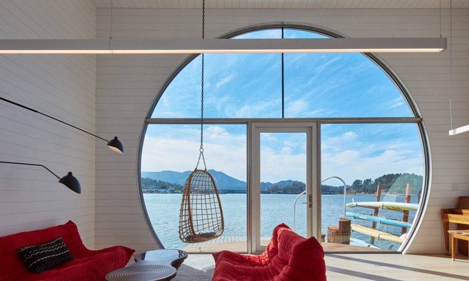 Mill Valley Alquiler De Eote | Moon Gate on the Bay as featured in Dwell Magazine