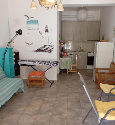 Aegina Town Apartamento | Moon River