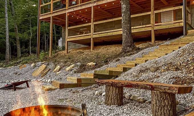 Frenchburg Cabina | Moondance Cabin at Red River Gorge - Hot Tub