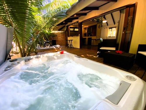 Pihaena Casa | MOOREA - The SERENITY Creek spa