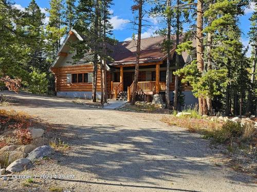 Valley of the Sun Casa | Moose Mtn Lodge/Luxury Cabin/Hot Tub/Fireplace