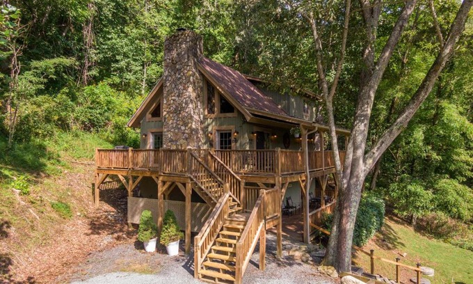 Sugar Grove Casa | Moose Preserve