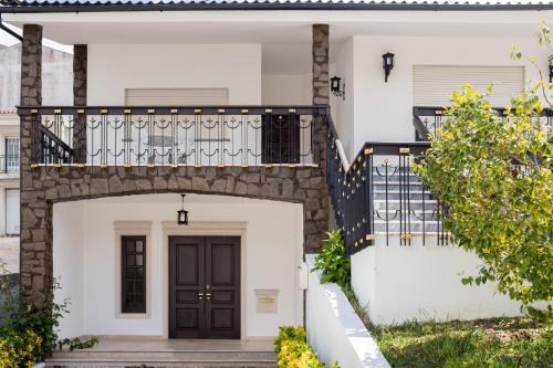 Nossa Senhora das Misericordias Casa | Moradia em Vilar dos Prazeres