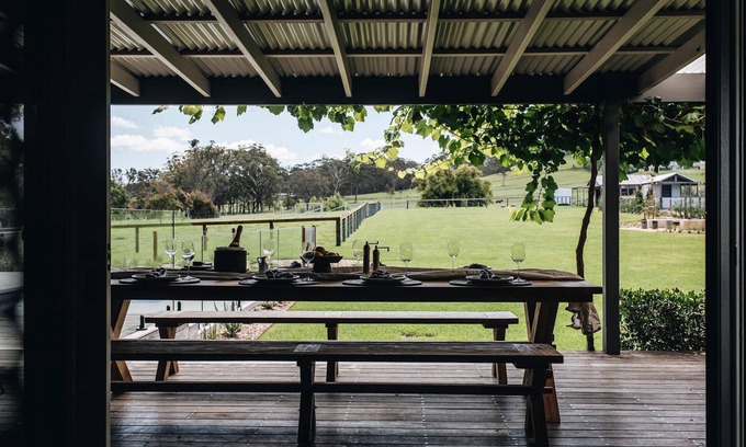 Berry Casa | Moraea Farm Suite in Berry