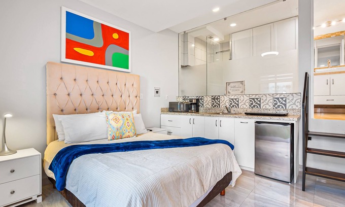Centro de Cabo San Lucas Casa | Morgan Residences 603 @ Boutique Hotel with pool, gym & spa