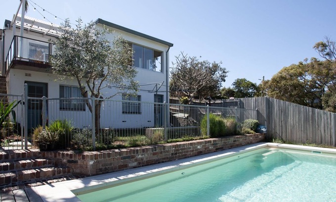 Bronte Casa | Morning Ray, Bronte IH