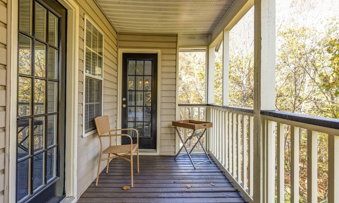 Meadowbrook Condominio | Morning Sun Escape- 3 Bedrooms, King Beds, Balcony