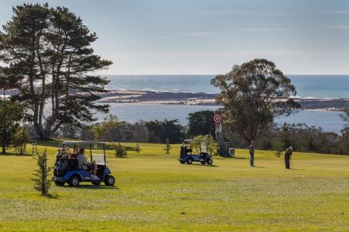 Morro Bay Casa | Morro Bay Golf Course Water Views!