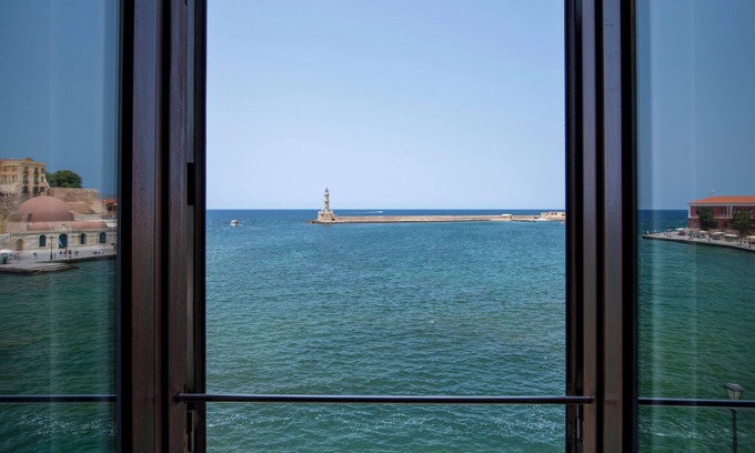 Old Town Hotel | Mosaic Venetian Harbour Suites