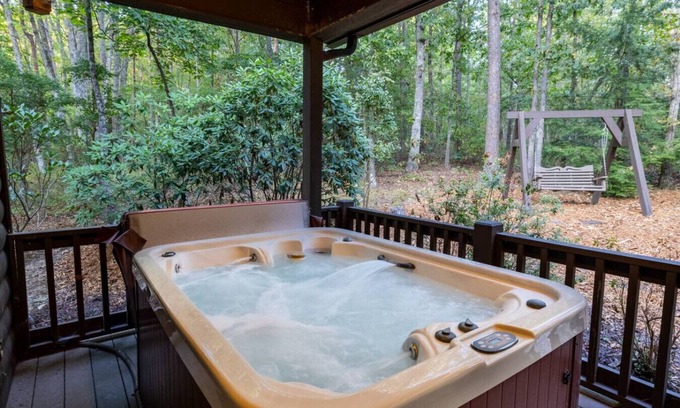Mentone Cabina | Mossy Rock Retreat! Hot Tub l Private Cabin