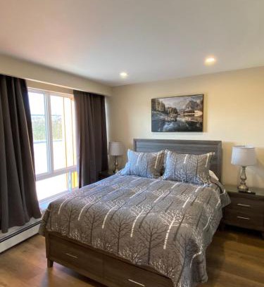 Cookstown Hotel | Motel 400 & Suites