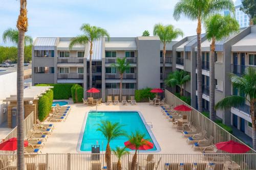 Anaheim Resort Hotel | Motel 6-Anaheim, CA - Maingate