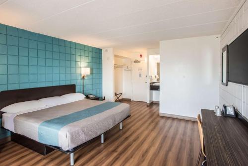 Somers Point Hotel | Motel 6-Somers Point, NJ - Ocean City - Wild Wood Beach