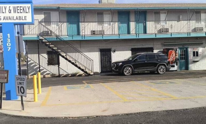 Mesa Hotel | Motel 7 By Oyo Near Phoenix Airport