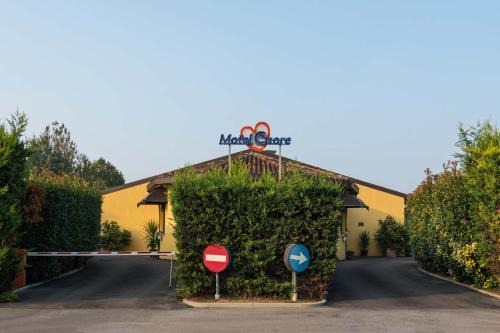 Gadesco-Pieve Delmona Hotel | Motel Cuore Gadesco - Hotel - Motel - Cremona - CR