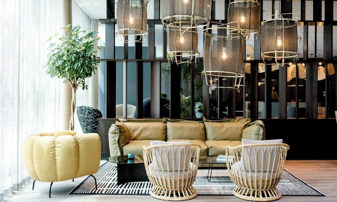 Issy-les-Moulineaux Hotel | Motel One Paris Porte de Versailles
