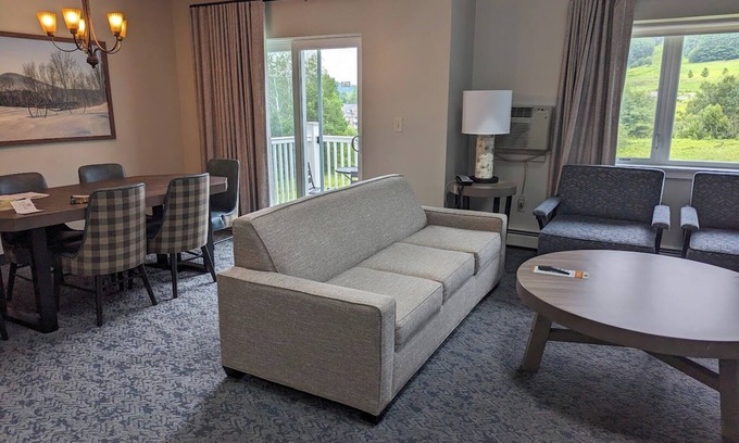 Brownsville Complejo | Mount Ascutney Resort in Beautiful Brownsville Vermont Amazing 1 Bedroom