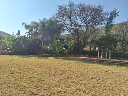 Tshwane Cabina | Mount Festiva Lodge