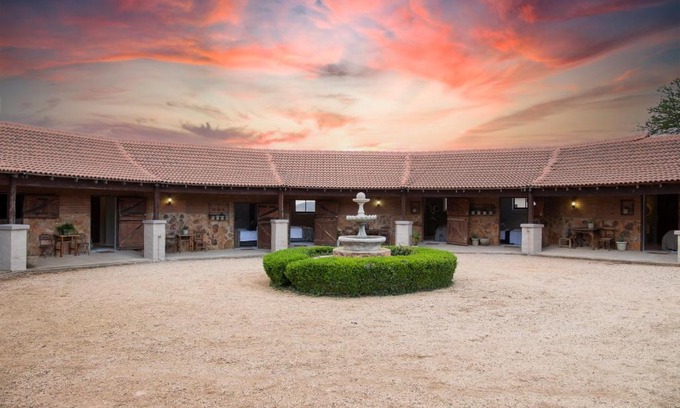 Lydenburg Casa | Mount High Luxury Stables