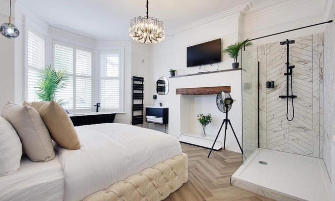 Westbourne Casa | Mount Lodge