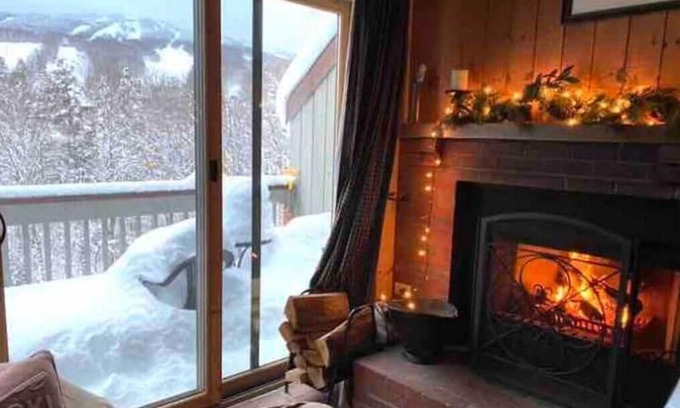 West Dover Casa | MOUNT SNOW CHALET/LOFT CONDO