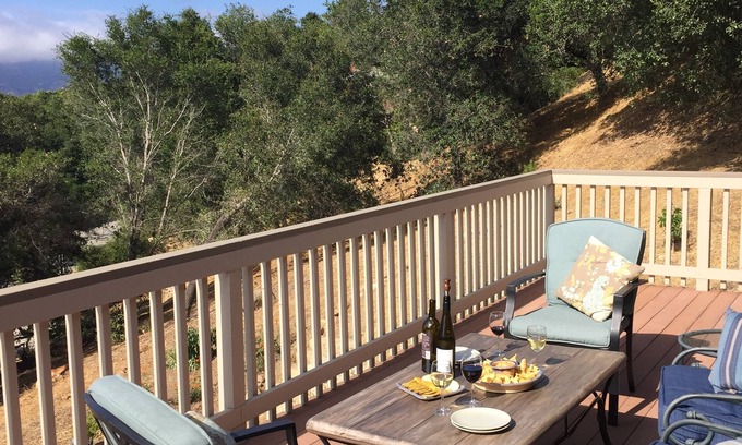 Mira Monte Casa | Mountain and Meadow View Home Close to Ojai and Ventura