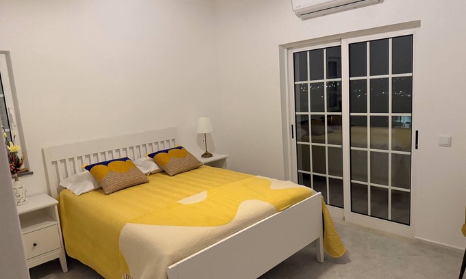 Loule Casa | Mountain, beach and golf retreat. Gardens and swimming pools and entertainment