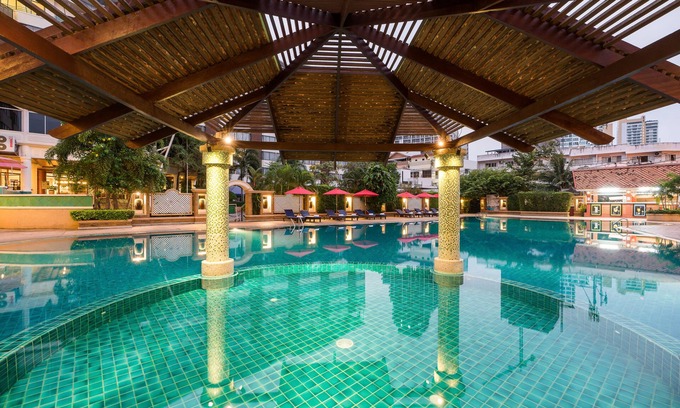 Pratumnak Hill Hotel | Mountain Beach Resort