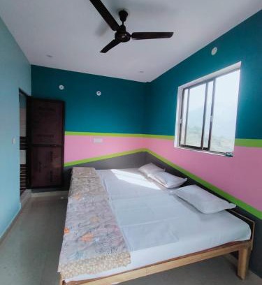 Karnaprayag Casa | Mountain Berry Cafe and Homestay