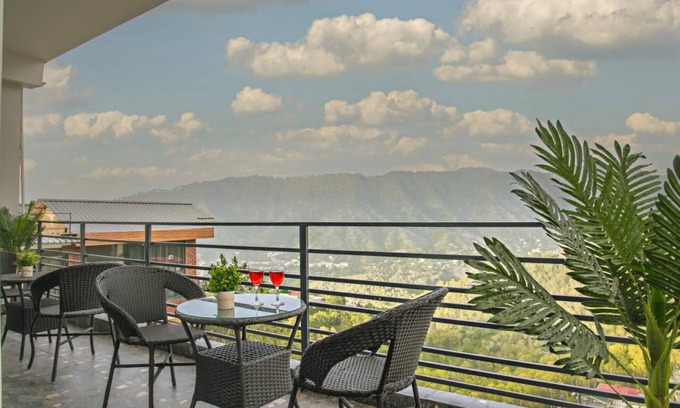 Kumarhatti Cama Y Desayuno | Mountain Breeze Hill Crest Kasauli