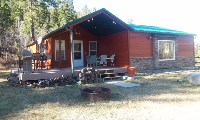 Monarch Casa | Mountain Cabin Getaway with Numerous Outdoor Recreation Opportunities