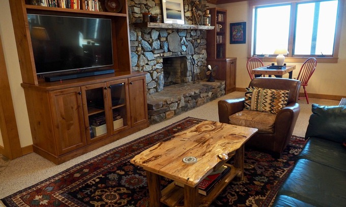 Brevard Apartamento | Mountain Cabin in Brevard, Private Apartment, Incredible Views, Close to town.
