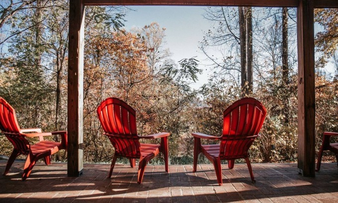 Royal Pines Cabina | Mountain Cabin - Renovated LL of Duplex
