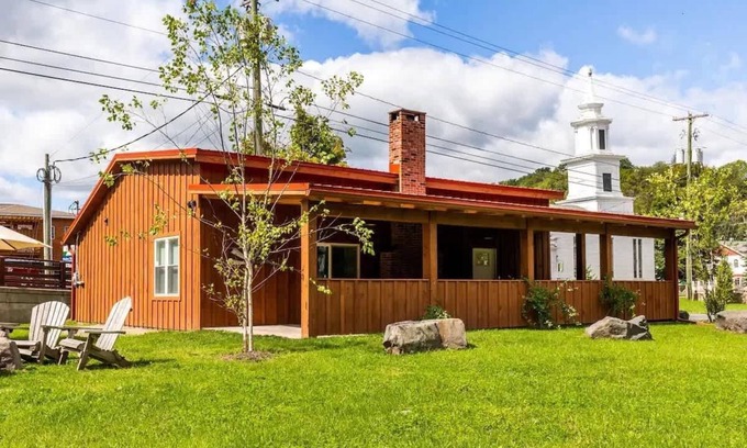 Windham Casa | Mountain Cabin with Scenic Views and Hot Tub
