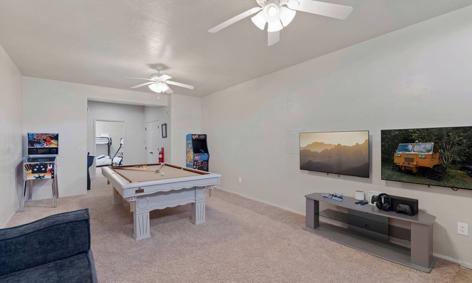 Mount Lemmon Cabina | Mountain Cabin with Massive Game Room and Gorgeous Views