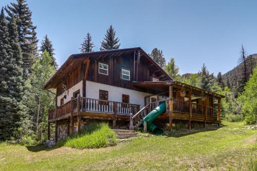Carbondale Casa | Mountain Chalet Getaway Steps to Crystal River!