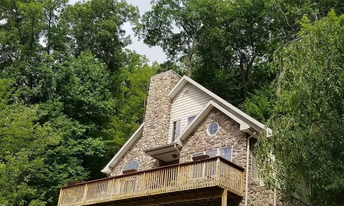 Sybertsville Chalet De Esquí | Mountain Chalet, wildlife, views, within 5 minutes of everything at Eagle Rock