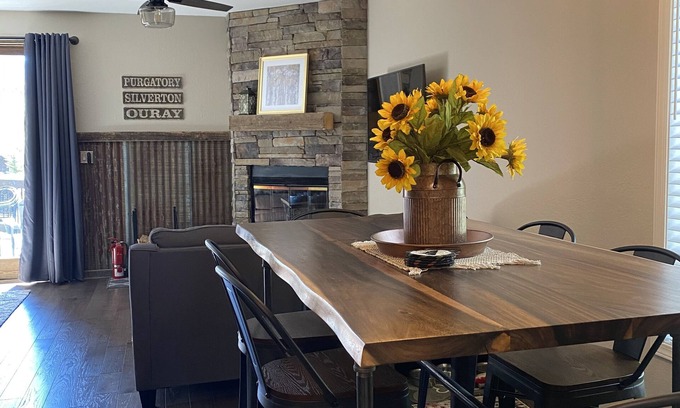 Purgatory Condominio | Mountain Condo in the aspens. Ski, Hike, Mountain Bike, Pet Friendly