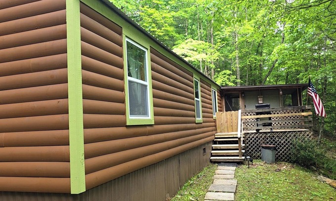 Hiawassee Casa | Mountain Cove - Great Longer Stays - Firepit