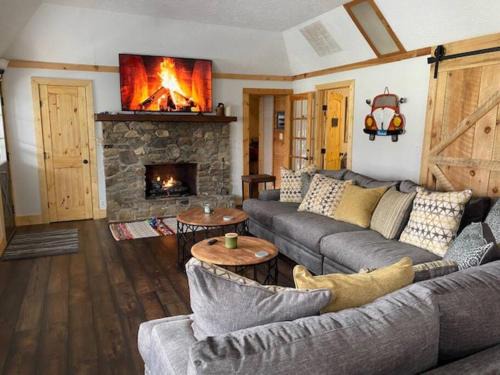 Maggie Valley Casa | Mountain Creek Lodge