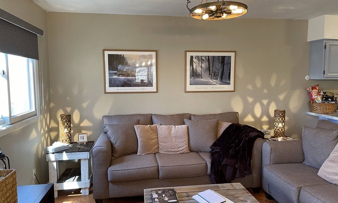 Vernon Casa | Mountain Creek by Crystal Springs-walk to ski, snowboard, bike, hike and relax